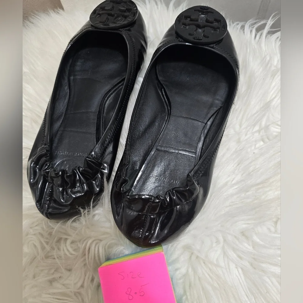 Tory Burch Black Patent Logo Round-Toe Ballet Flats